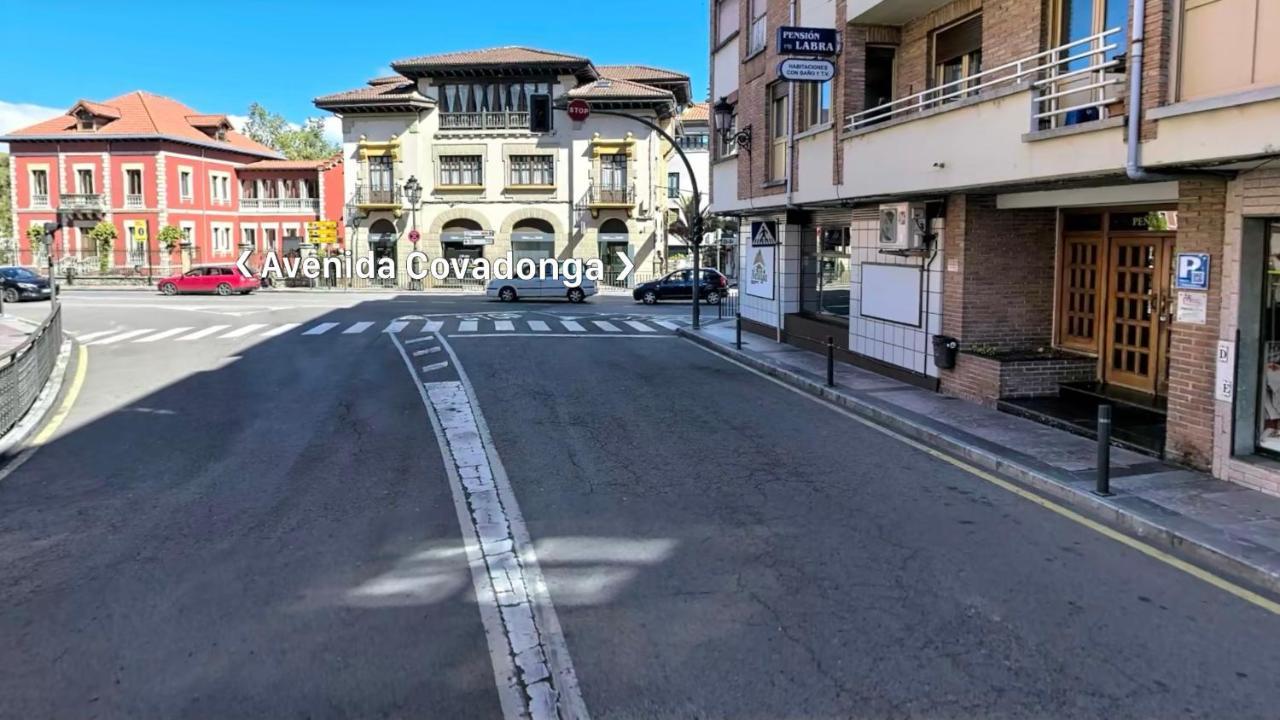 Pension Labra Onís 外观 照片